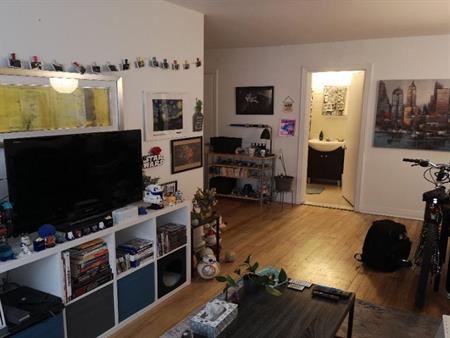 Superbe 4 1/2 Adjacent Outremont - près universités et REM