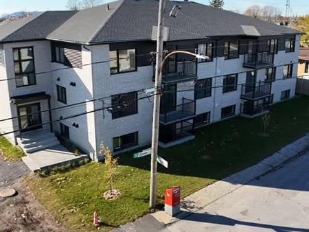 Magnifique Logement 4 1/2 et 5 1/2