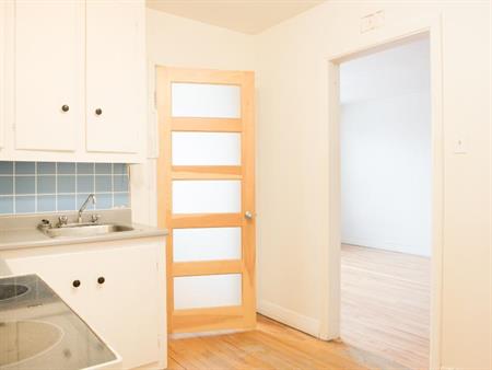 3 1/2 | Disponible le 1er juillet | Quartier Montcalm