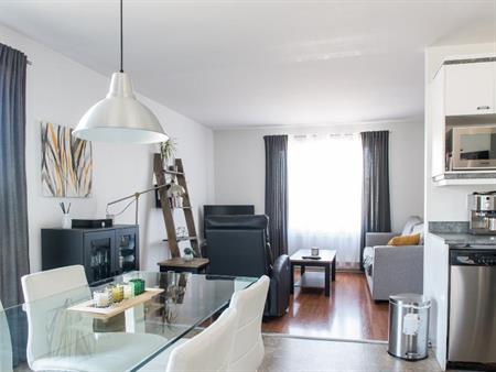 4 1/2 | Disponible le 1er juillet | Lévis