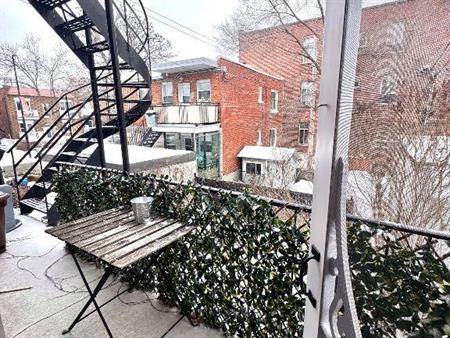 Cession de bail - Grand 3 1/2 MEUBLÉ & TOUT INCLUS & AC