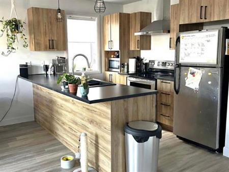 Grand 4 1/2 à Drummondville