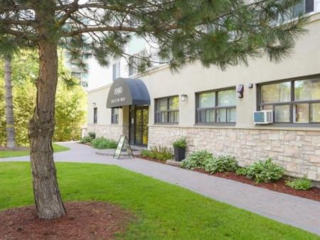 Mountview Apartments