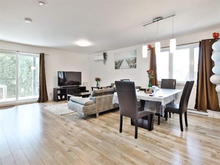 2 CH - 1 SDB - Montréal - $1,485 /mo