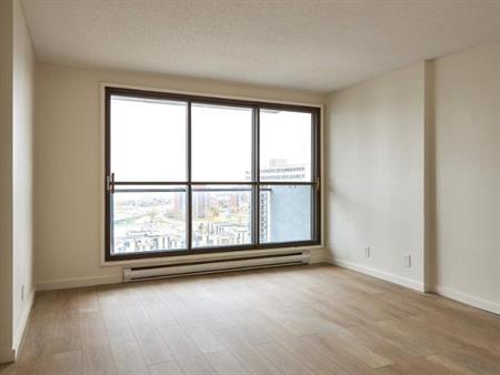 1 CH - 1 SDB - Longueuil - $1,570 /mo