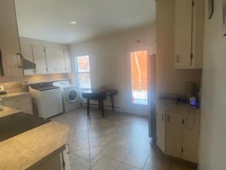 Charmant 4 1/2. 0.6 km métro Cadillac. Possibilité 4 électro ?