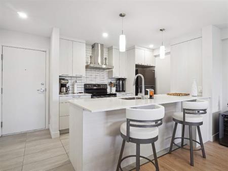 1 CH - 1 SDB - Bromont - $1,450 /mo