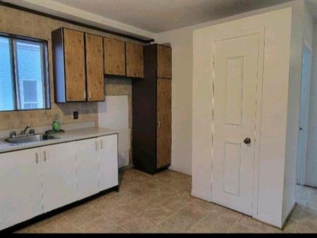 A louer 1er février