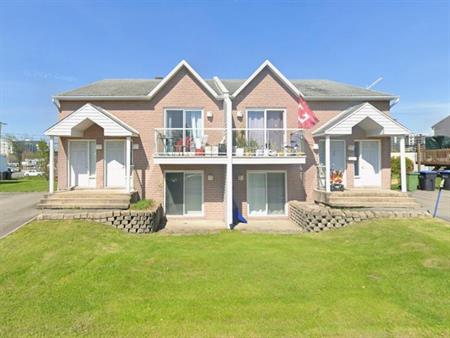 4 1/2 Lévis centre-ville, **Libre 1er Avril, UQAR, proximité autoroute