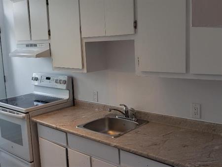 3 1/2 Métro Joliette