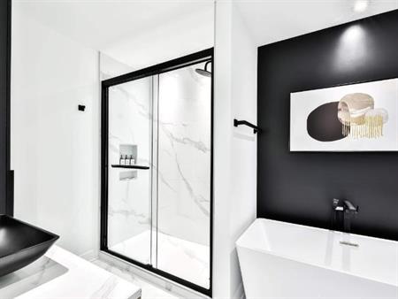 2 CH - 1 SDB - Sainte-Agathe-des-Monts - $2,000 /mo