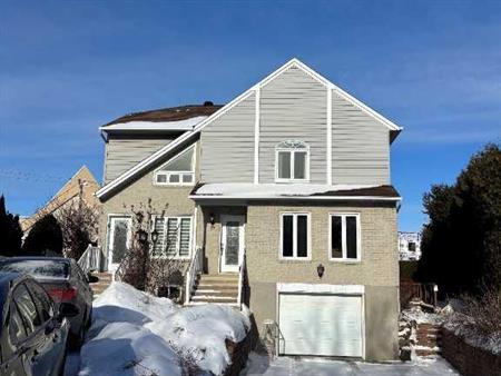 Grand 5 ½ dans un secteur paisible de Sainte-Julie