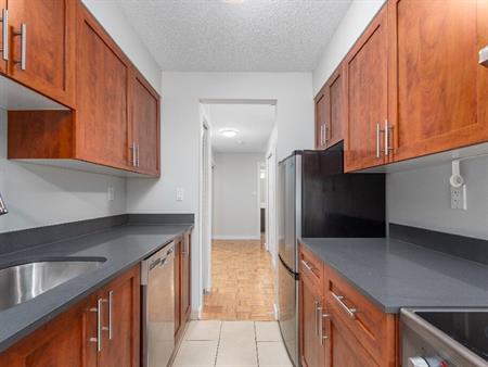 155 19th Street, East