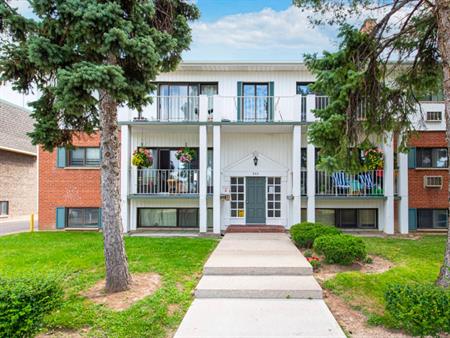 223 - 247 The West Mall