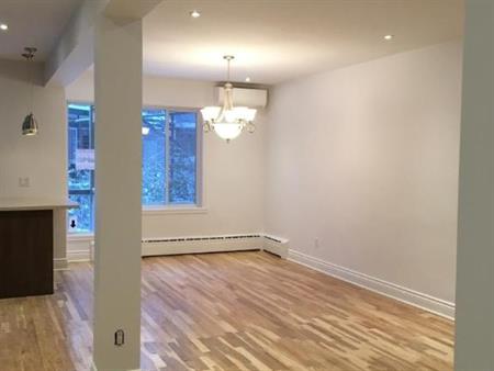 7 1/2 - Montréal (Saint-Michel) - 2 650 $/mois