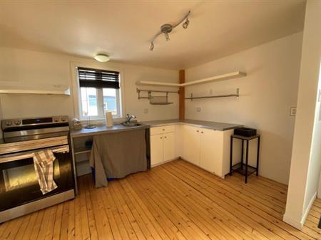 1 CH - 1 SDB - Lévis - $925 /mo