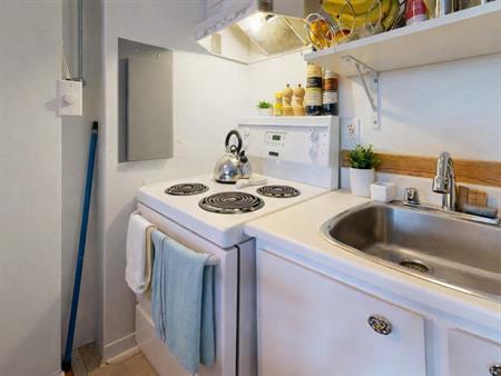 2 ½ LIBRE LE 1ER JUILLET À SAINTE-FOY (QC)