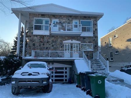 Ville St Laurent 3 1/2