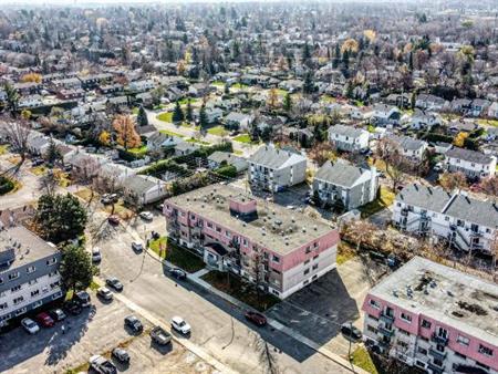 2 CH - 1 SDB - Saint-Eustache - $1,200 /mo