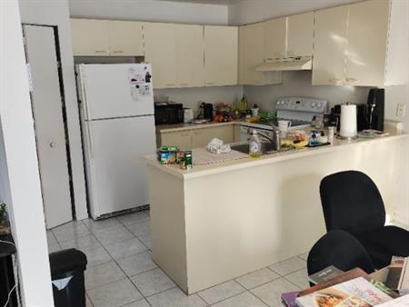 Grand 4 1/2 à louer à Saint-Julie libre le 1er avril