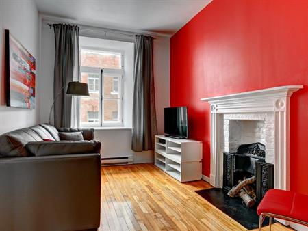 1er AVRIL - 3 1/2 en plien ♥ du Vieux-Québec