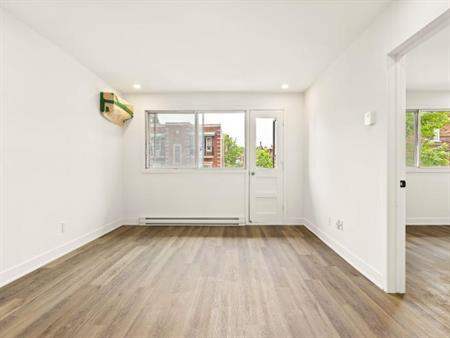 1 CH - 1 SDB - Montréal - $1,345 /mo
