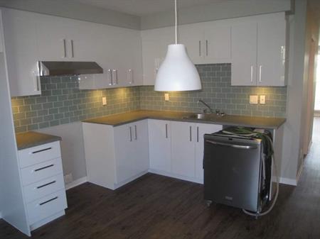 BEAU 4 1/2 À LOUER 1ER JUILLET 2026