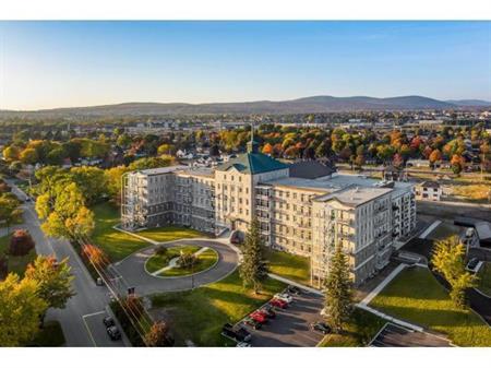 INCITATIF 1000$ Cession de Bail - LE DIVIN à Beauport