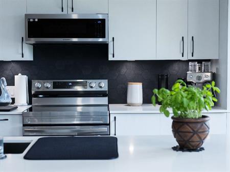 Vivez au cœur du Vieux-Québec – 3 ½ neuf et sécurisé