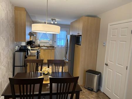 5 1/2 Triplex, Québec, Les Saules, Duberger