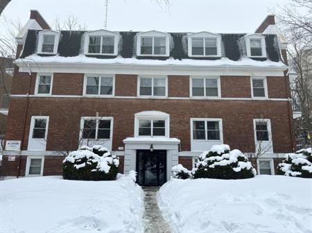 4 1/2 - Montréal (Côte-des-Neiges) - 1 645 $/mois