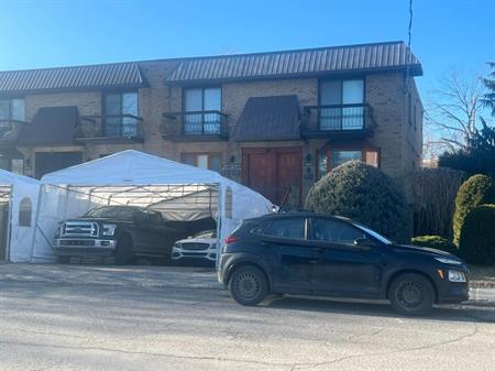 Grand 4 1/2 à louer près du métro Honoré-Beaugrand