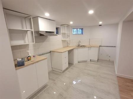 6 1/2 - Montréal - 1 800 $/mois