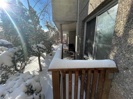 3 CH - 1 SDB - Côte Saint-Luc - $1,875 /mo