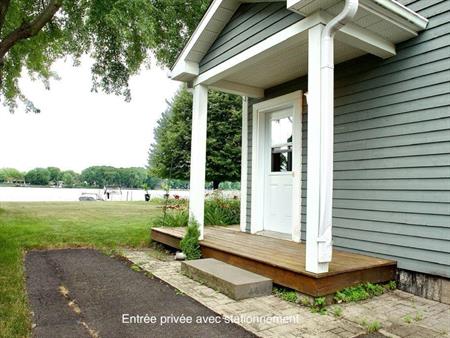 Appartement au bord de l'eau