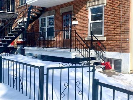 5 1/2 lumineux avec cours, métro Monk