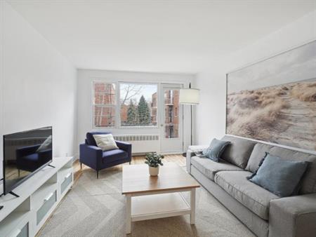 4 1/2 - Montréal (Côte-des-Neiges) - 2 250 $/mois
