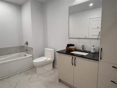 4 1/2 À LOUER - REPENTIGNY - APPARTEMENT À LOUER