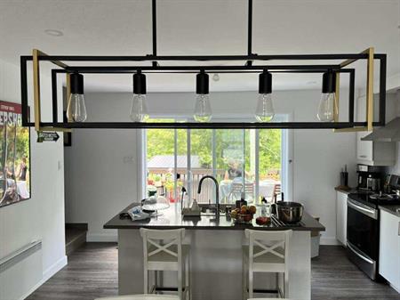 Belle Grande maison 5 1/2 avec accès au Fleuve