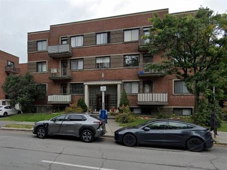 4 1/2 - Montréal (Côte-des-Neiges) - 1 915 $/mois