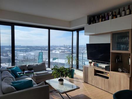 Condo Evolo à l’Île-des-Soeurs/Montreal – 2 chambres & 1 SDB – 2800$/mois