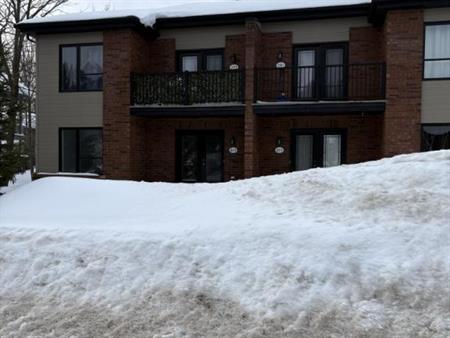 Logement 41/2 Rue Cours du Chevreuil Drummondville,Qc