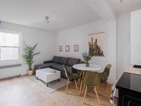 3 ½ entièrement meublé à louer Sainte-Foy / Sillery mars 2026