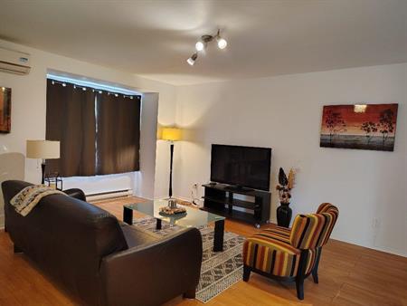 Ile Perrot, large 2 bedroom for rent