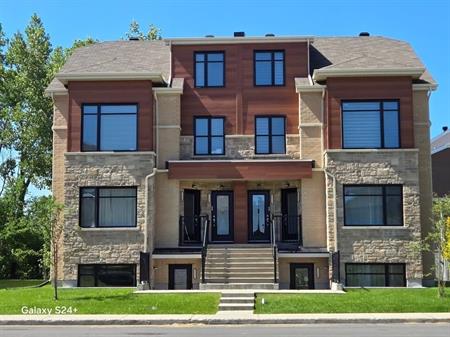 À louer – Magnifique condo 4 ½ – 1050 pi²- niveau terrasse