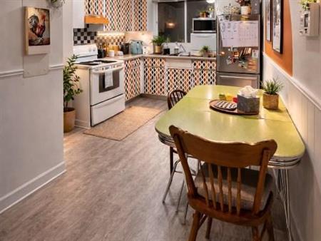 5 ½ LIBRE LE 1ER JUILLET À CHICOUTIMI