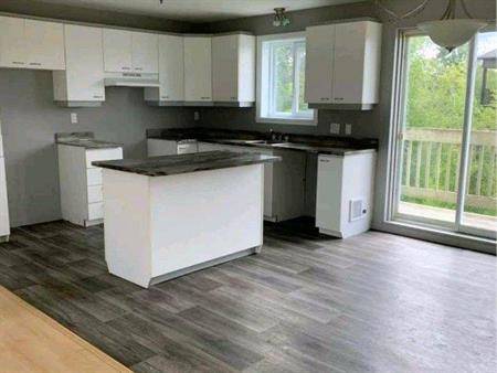 Appartement 5 1/2 à louer à Scott