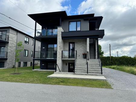 Appartement 4 & 1/2 | Construction récente, 1253 pi/2