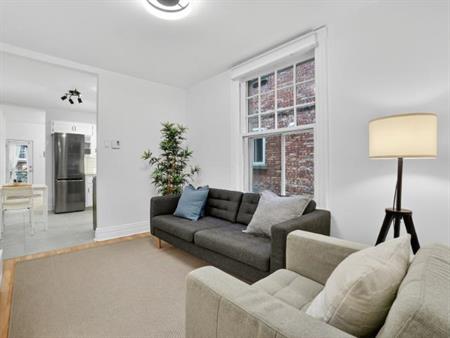 5 1/2 - Montréal - 2 275 $/mois