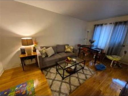 1 CH - 1 SDB - Montréal - $1,300 /mo
